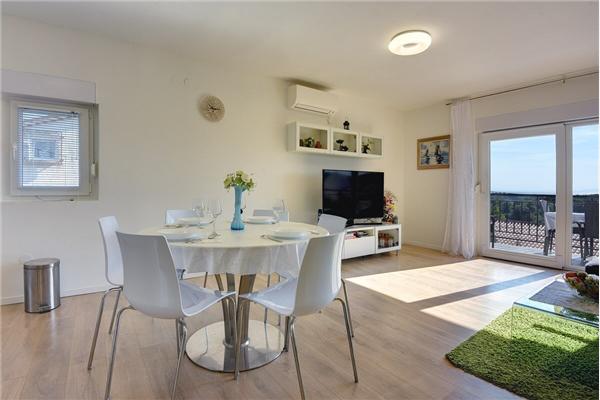 Apartment A1, for 6 persons