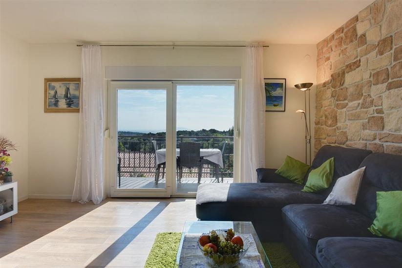 Apartment A1, for 6 persons