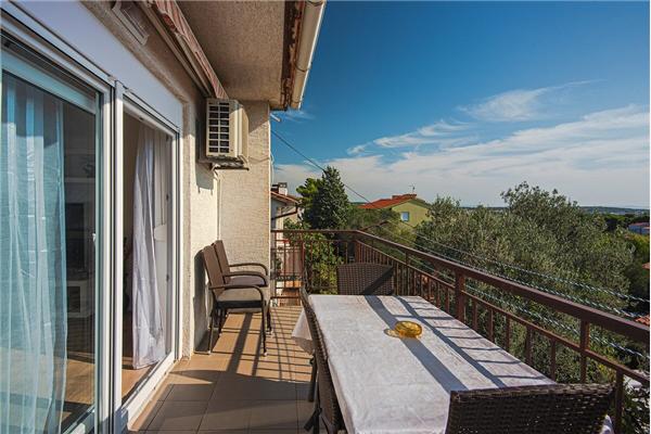 Apartment A1, for 6 persons