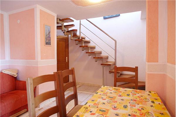 Apartment A2, for 5 persons