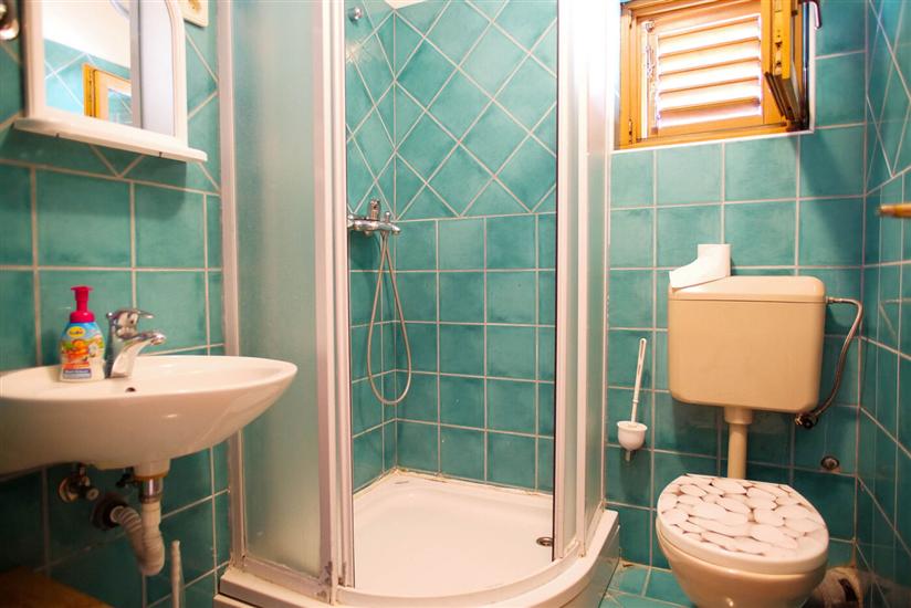 Apartment A4, for 4 persons