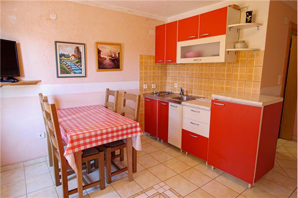 Apartment A4, for 4 persons