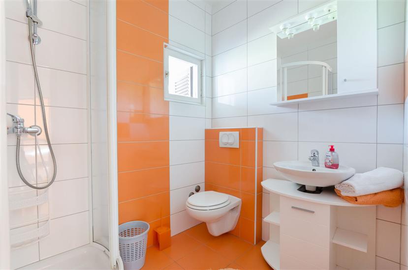 Apartment A2, for 4 persons