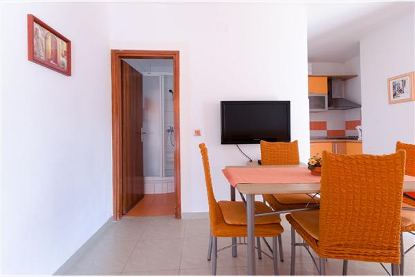 Apartment A2, for 4 persons
