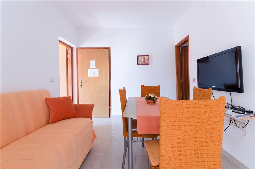 Apartment A2, for 4 persons