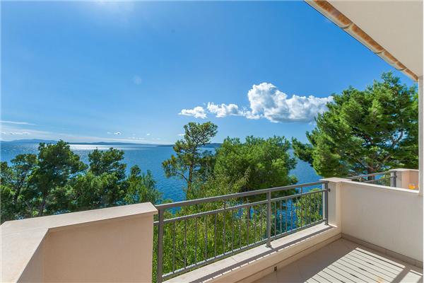 Apartment A1, for 7 persons