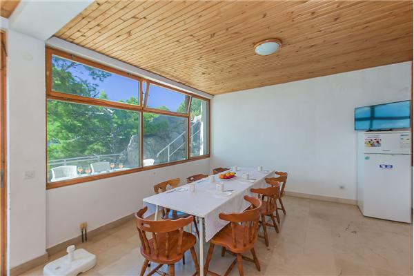 Apartment A1, for 7 persons