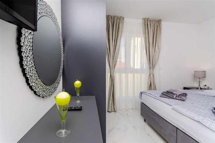 Apartment A1, for 8 persons