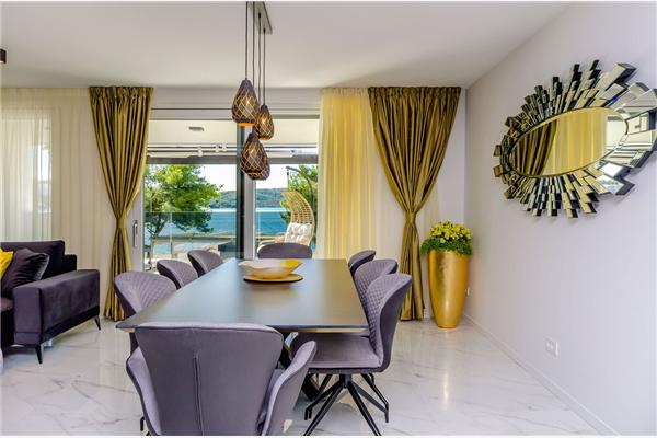 Apartment A1, for 8 persons