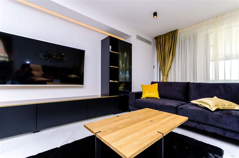 Apartment A1, for 8 persons