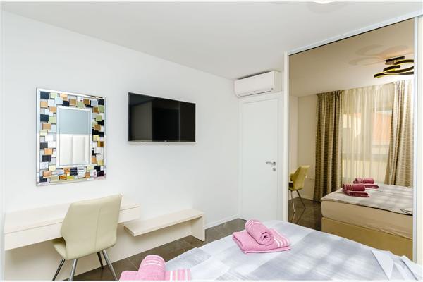 Apartment A2, for 6 persons