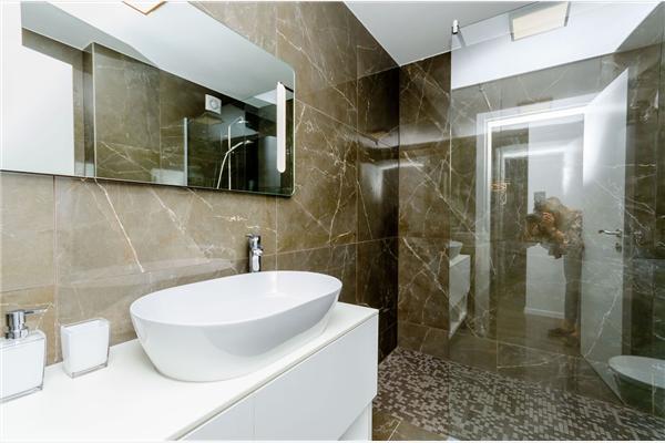 Apartment A2, for 6 persons