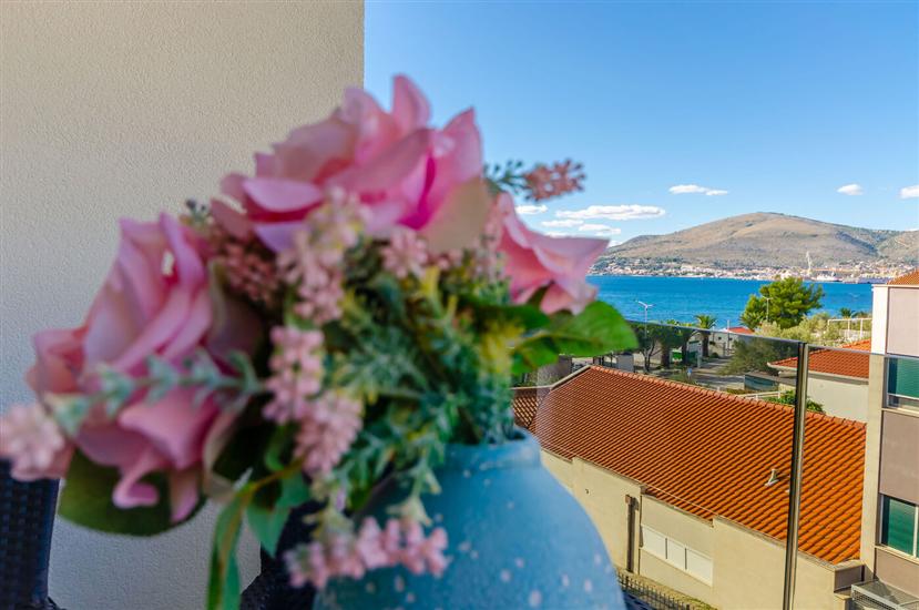 Apartment A2, for 6 persons