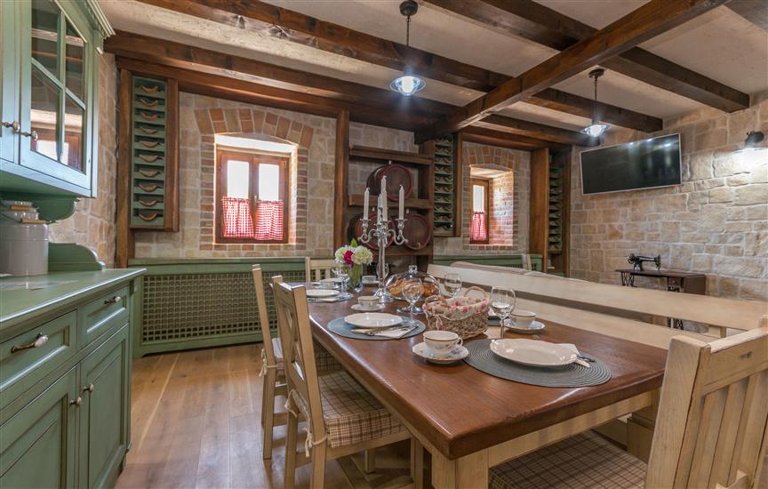 House K1, for 8 persons