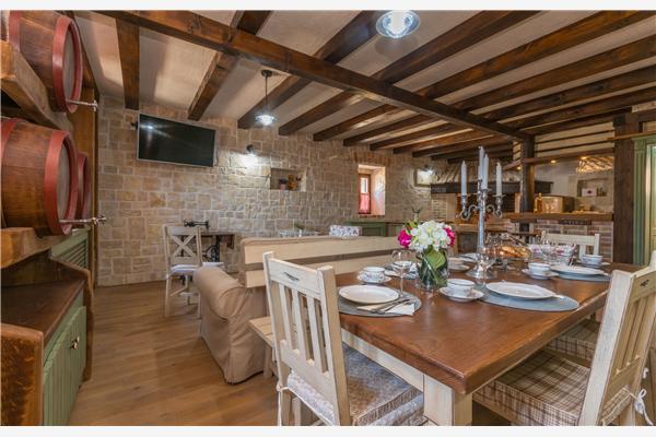 House K1, for 8 persons