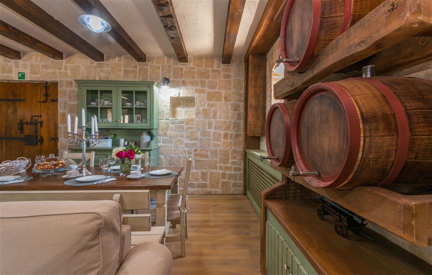 House K1, for 8 persons