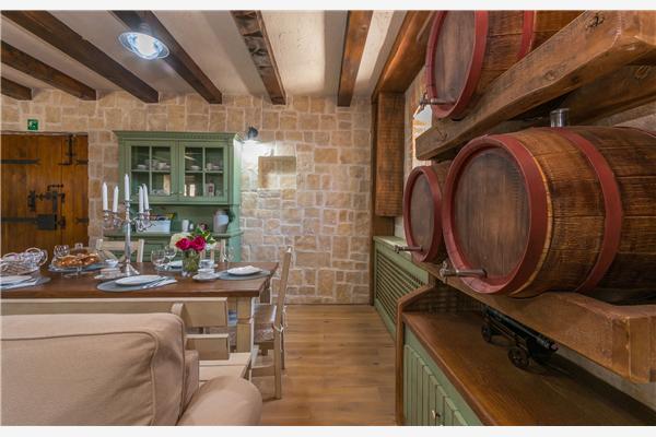 House K1, for 8 persons