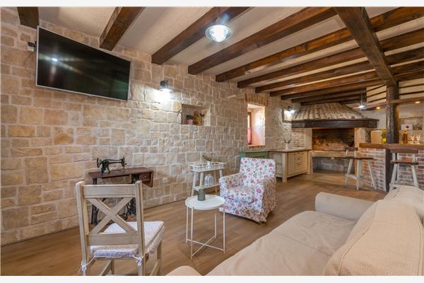 House K1, for 8 persons