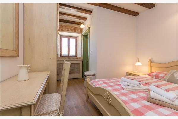 House K1, for 8 persons