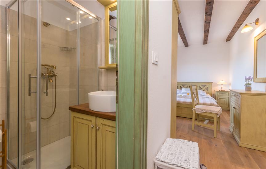 House K1, for 8 persons