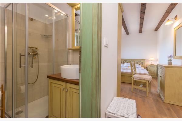 House K1, for 8 persons