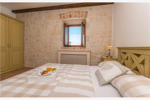 House K1, for 8 persons