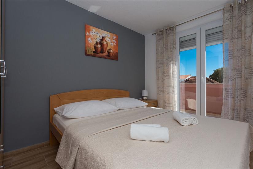 House K1, for 10 persons