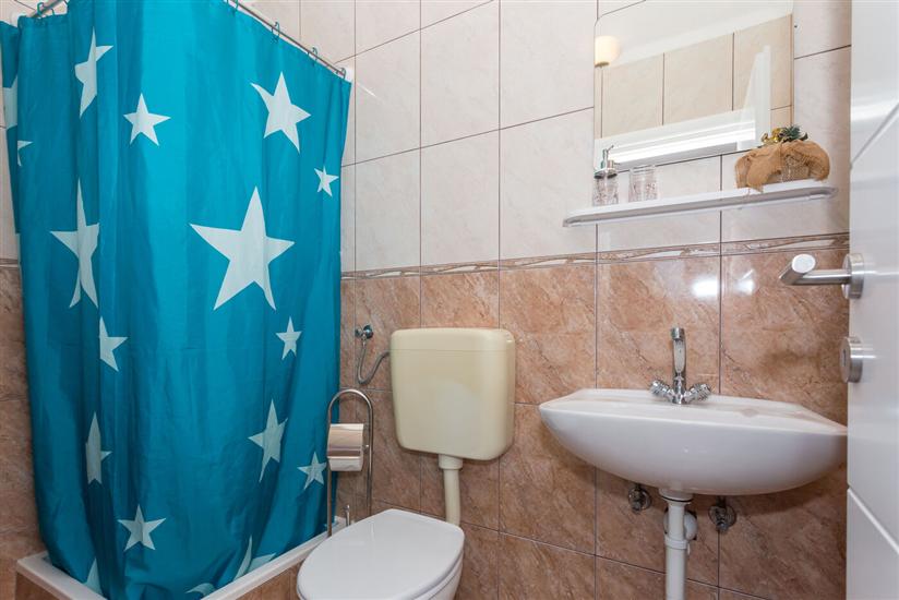 House K1, for 10 persons