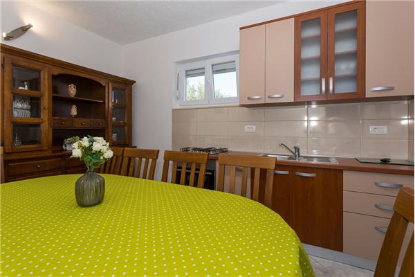 House K1, for 10 persons