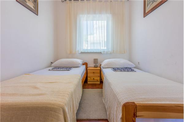 Apartment A1, for 4 persons