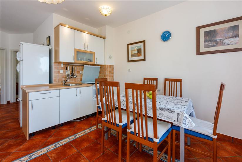 Apartment A1, for 4 persons