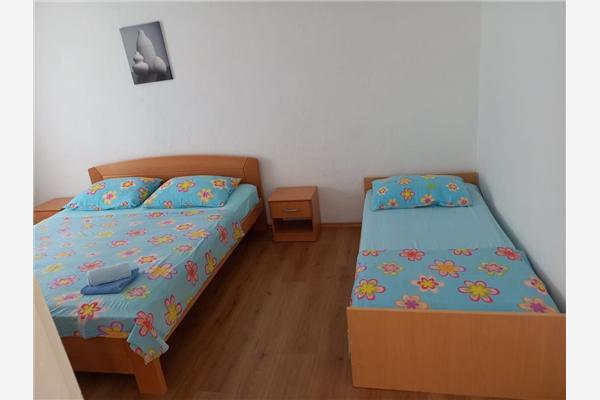 House K1, for 11 persons