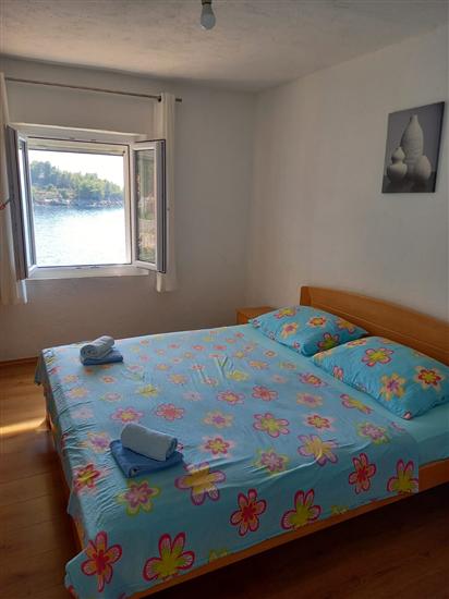 House K1, for 11 persons