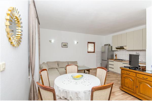 House K1, for 5 persons