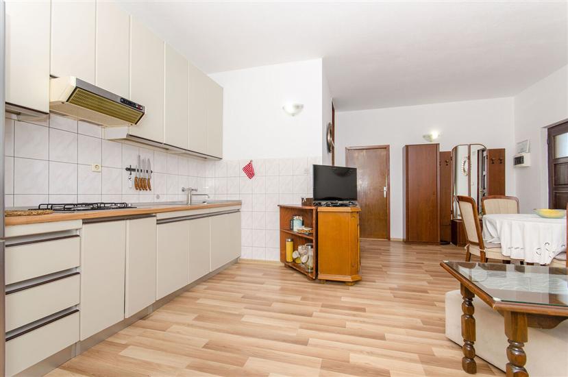 House K1, for 5 persons