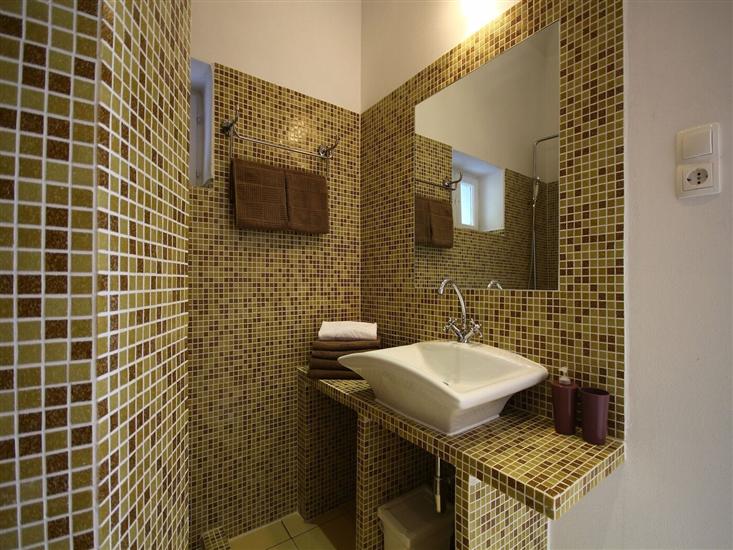 House K1, for 10 persons