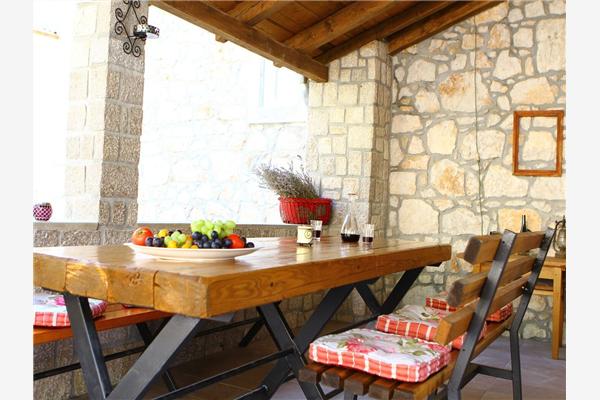 House K1, for 10 persons