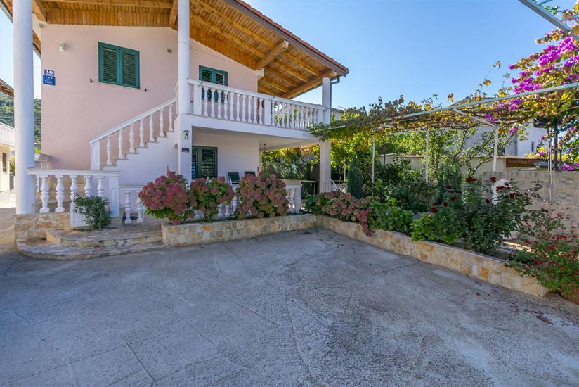 House House Lucija