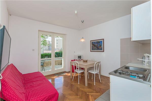Apartment A2, for 3 persons