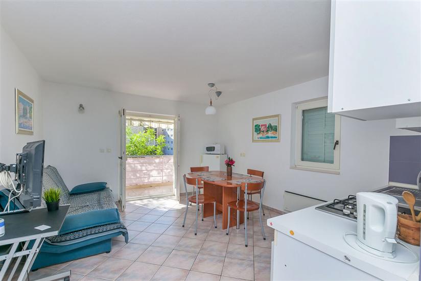 Apartment A3, for 3 persons