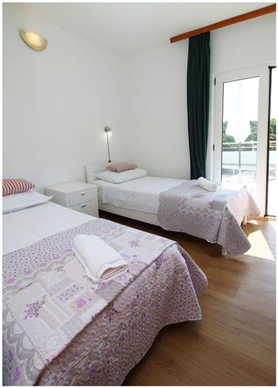 Apartment A4, for 5 persons