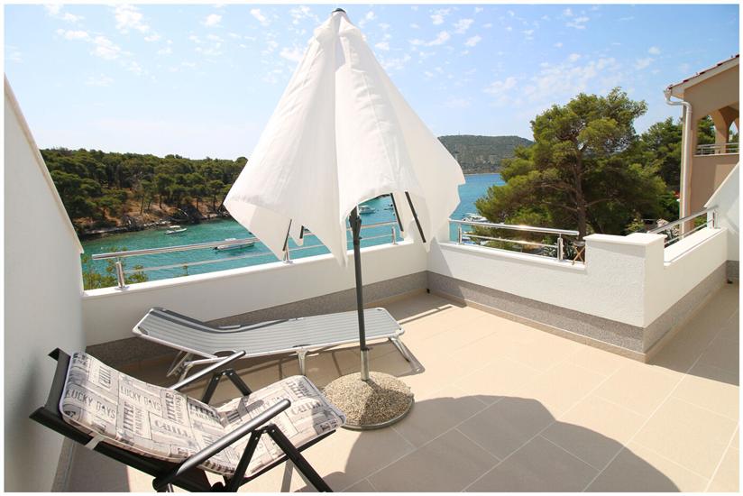 Apartment A4, for 5 persons