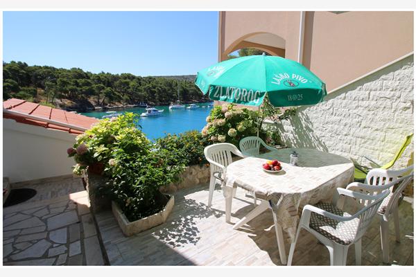 Apartment A2, for 4 persons