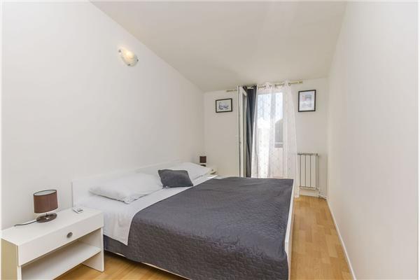 Apartment A3, for 5 persons