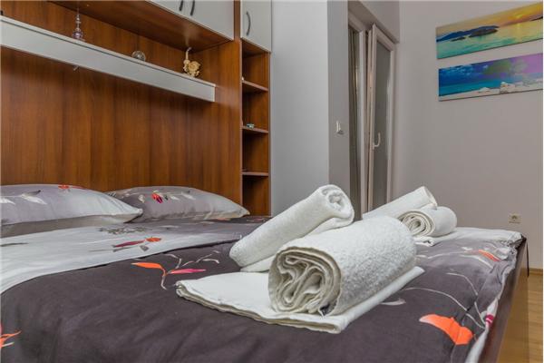 Apartment A2, for 6 persons