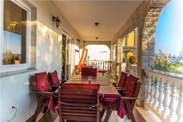 Apartment A3, for 6 persons