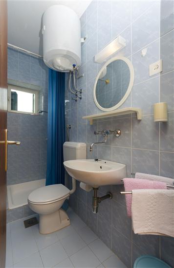 Room S5, for 2 persons