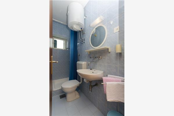 Room S5, for 2 persons