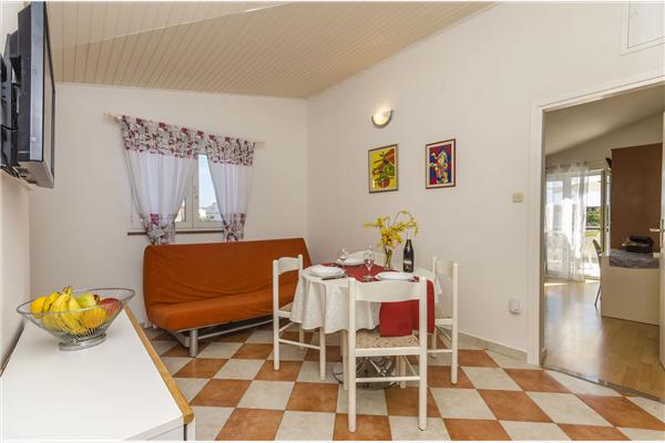 Apartment A2, for 4 persons