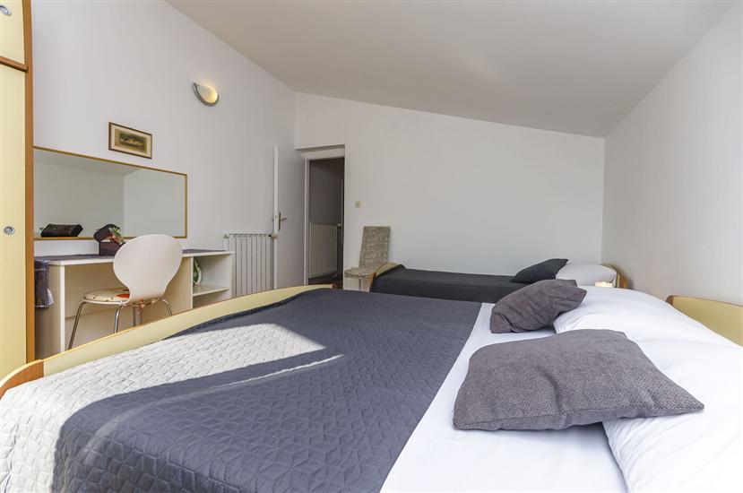 Apartment A2, for 4 persons